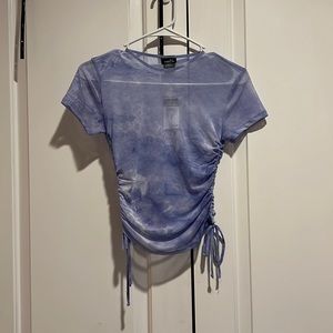 RUE21 Size S Sheer Blue Tie Dye Ruched Sides Cropped Tee